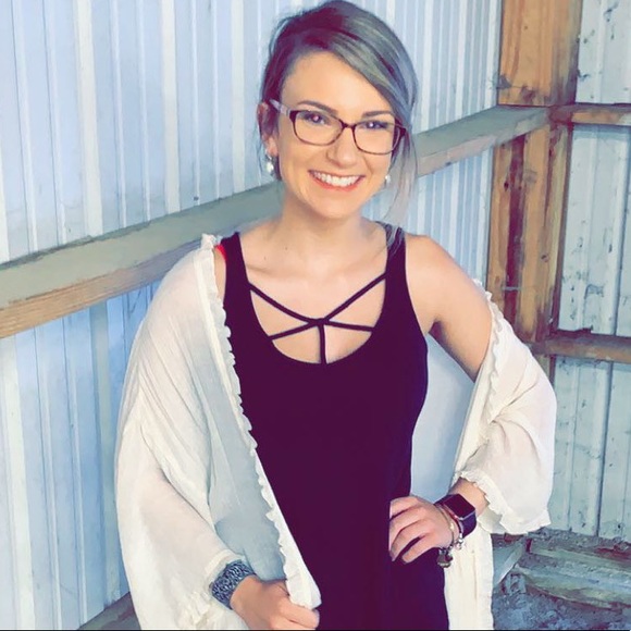 Meet your Posher, Johnna - Picture 1 of 1